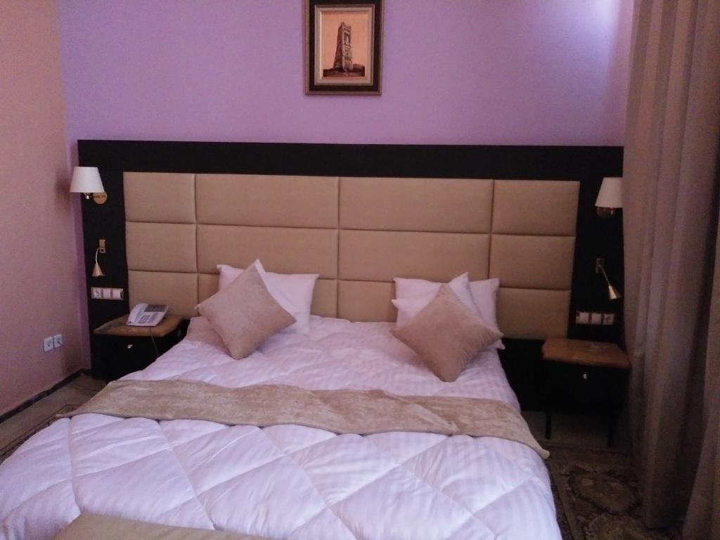 Hotel Les Zianides Tlemcen Εξωτερικό φωτογραφία